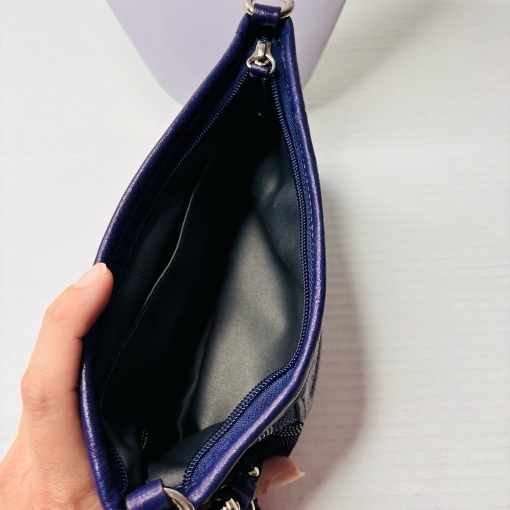 COACH Madison Purple Opera Art Wristlet - Picture 4 of 6
